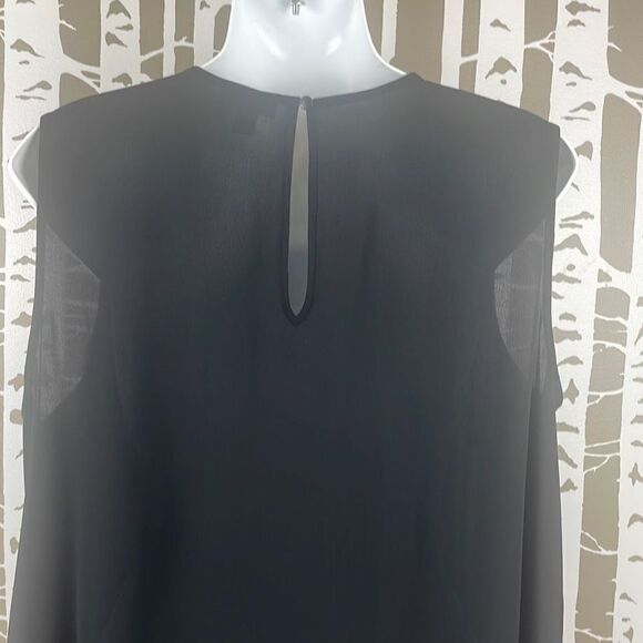 Vince Camuto Semi-Sheer Sleeveless Top 1X - Picture 10 of 11